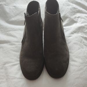 Women's Olive SuedeChelsea Boots
